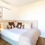 아파트 Stylish 2br In Leca With Ac By Lovelystay *