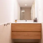 Stylish 2br In Leca With Ac By Lovelystay 아파트 레카다팔메이라
