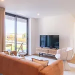 Stylish 2br In Leca With Ac By Lovelystay
