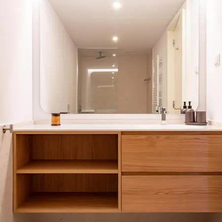 Stylish 2br In Leca With Ac By Lovelystay Леса-да-Палмейра