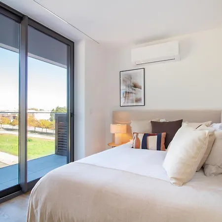 Stylish 2br In Leça With Ac By Lovelystay