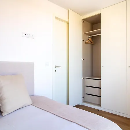 Stylish 2br In Leca With Ac By Lovelystay Апартаменты *
