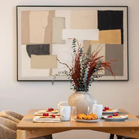 Апартаменты Stylish 2br In Leca With Ac By Lovelystay *