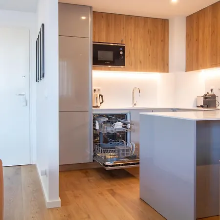 Stylish 2br In Leça With Ac By Lovelystay Appartement *