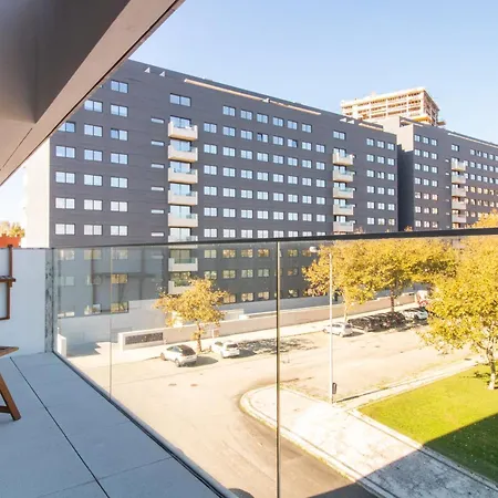 Stylish 2br In Leça With Ac By Lovelystay *