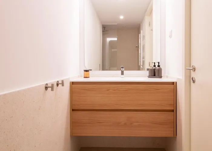 Stylish 2br In Leca With Ac By Lovelystay Apartment Leca da Palmeira